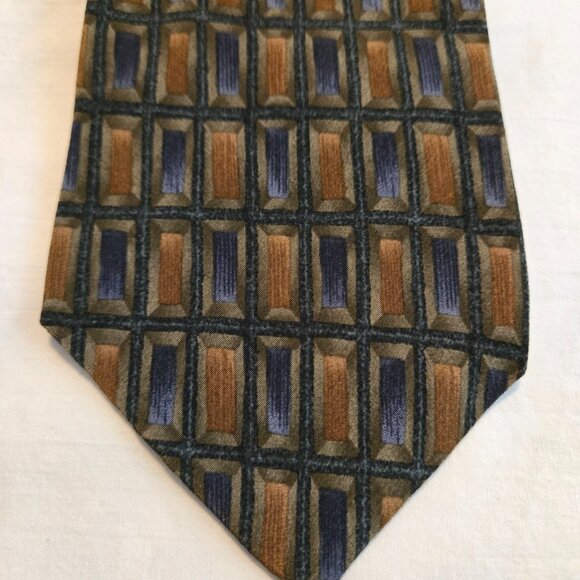 Cocktail Collection Tie - Great Condition - Picture 2 of 6